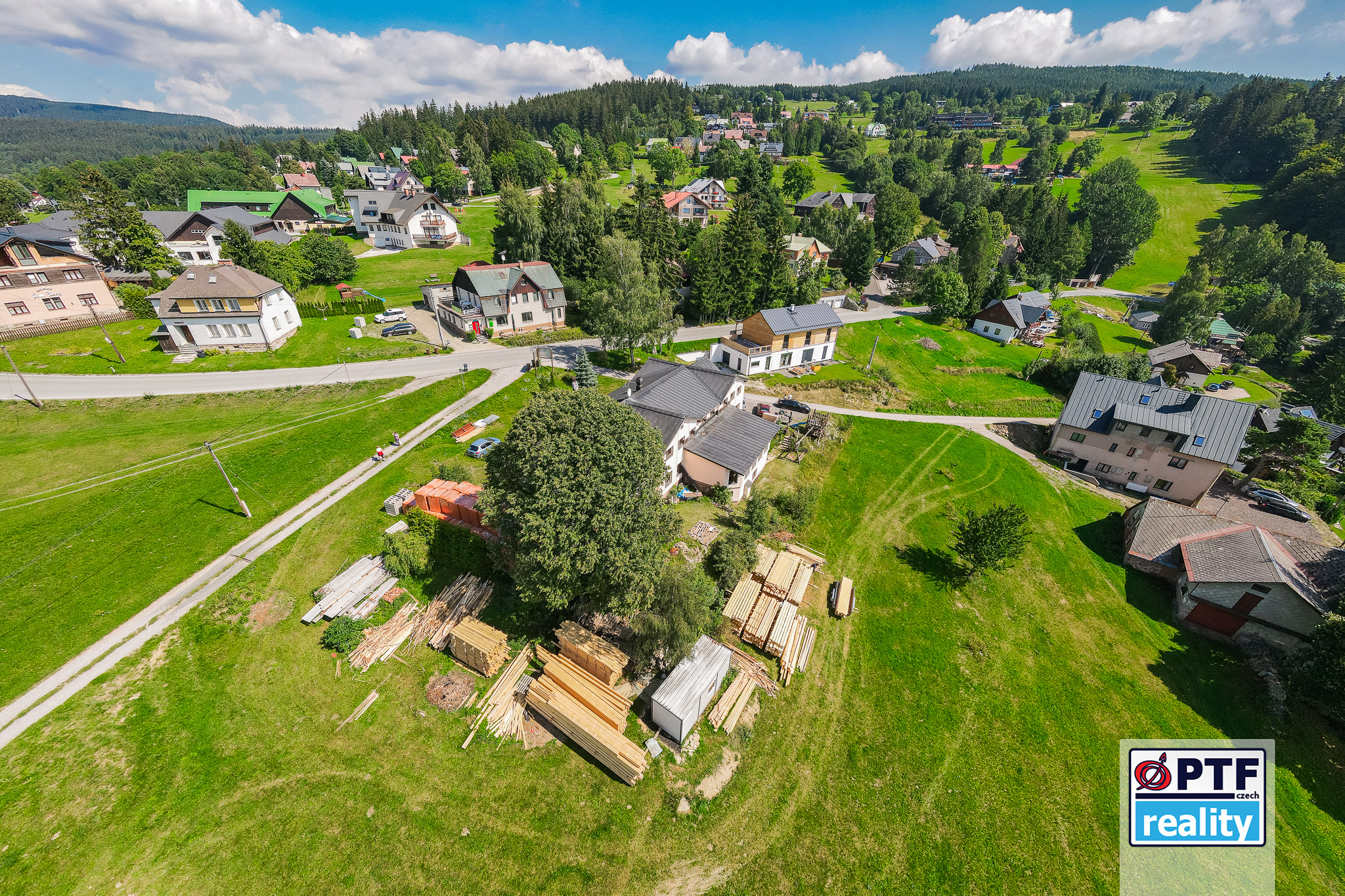 Okolní krajina